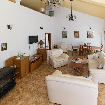 Olga Apartment